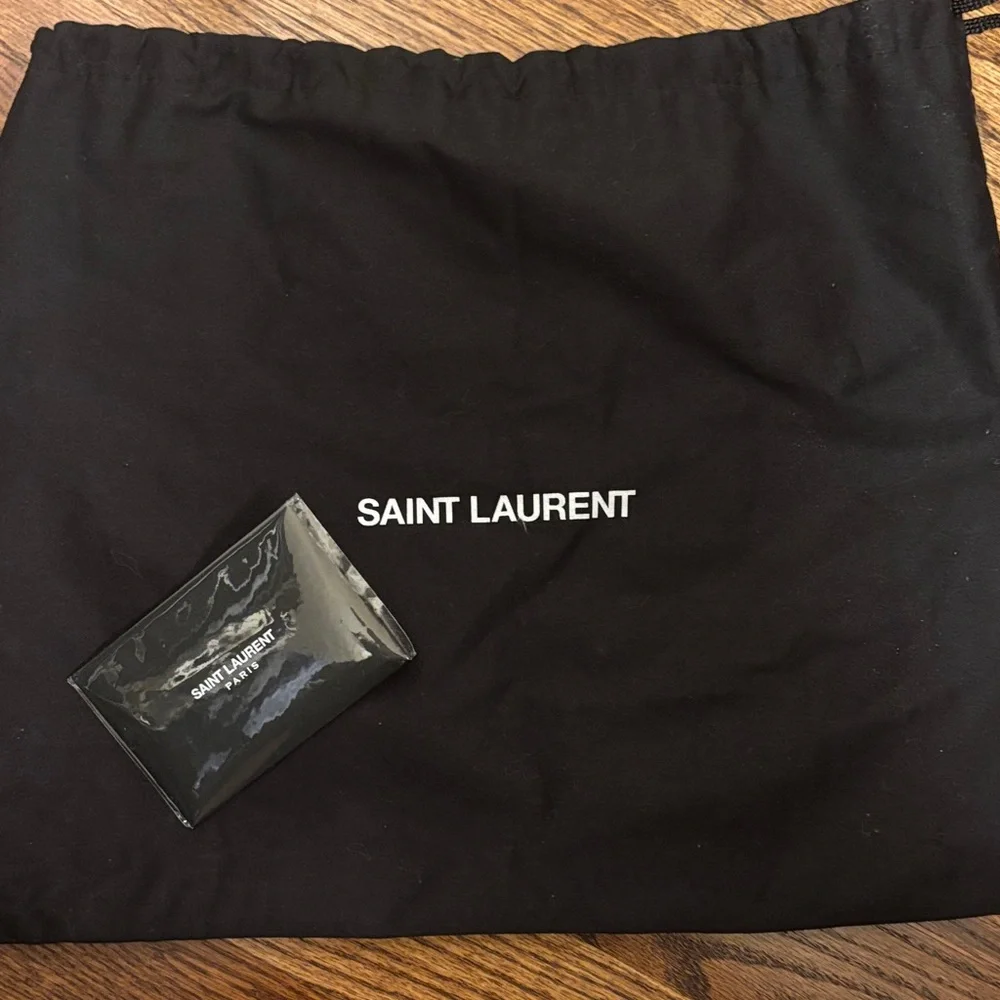 Yves Saint Laurent - Lou Camera Bag in Quilted Leather - Dark Beige - Picture 2 of 9